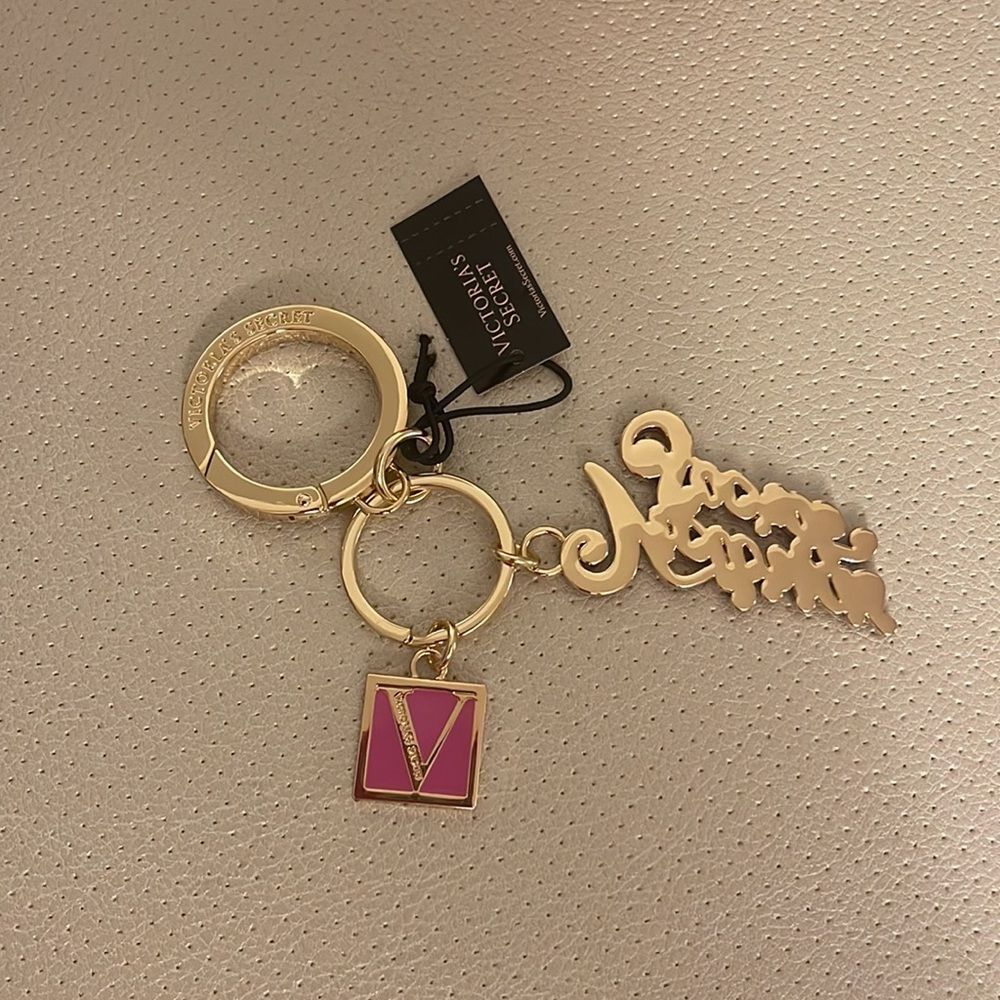 Keychain charm - Picture 2 of 8